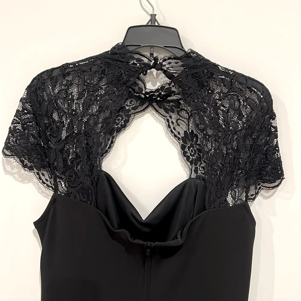 Premier Amour Black Dress - Picture 3 of 9